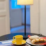 Agora -friend's House *