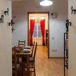 Agora -friend's House سورينتو